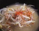 挽肉ともやしの辛味噌スープ作り方5写真