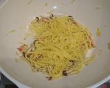 きのことベーコンのマヨ⭐ペペロンチーノ作り方4写真