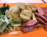 ウインナーと春の温野菜でマヨチーズソテー作り方2写真
