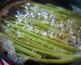 おばあちゃんの味。ふきの煮物作り方2写真