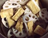 れんこんと厚揚げの煮物作り方2写真