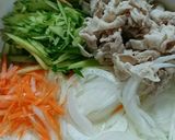 新タマネギと豚肉の酢みそ和え作り方4写真