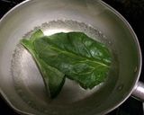 離乳食☆ズボラママ用ほうれん草ペースト作り方1写真