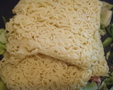 隠し味に焼肉のたれ♪オイスター焼きそば作り方3写真