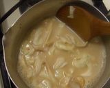 ポカポカ。。牡蠣の味噌ミルク煮♪作り方1写真