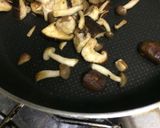 きのこのバター炒め作り方4写真