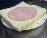 簡単！！とろけるチーズのハムのせ食パン作り方2写真