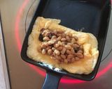 納豆&サンマの蒲焼きの卵焼き作り方2写真