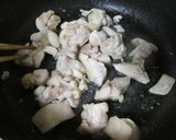 キャベツたっぷり鶏もも肉のトマトスープ作り方2写真