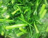 簡単です♪春菊の焼きごま油とポン酢びたし作り方2写真