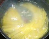 焼き鮭と絹さやのマヨ炒めパスタ☆作り方1写真