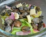 春キャベツとあさりのバター蒸し♡作り方3写真