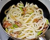 ランチに♪ 豚肉と長葱の甘辛焼きうどん作り方5写真