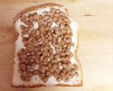 ☆朝簡単に!とろとろチーズ納豆トースト☆作り方3写真