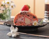 イチゴとチョコビスキュイのロールケーキ作り方32写真