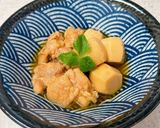 圧力鍋でやわらか♪サトイモと鶏肉の煮物作り方8写真