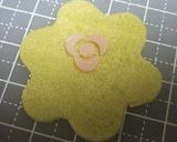 ハムで小さいバラの花。キャラ弁、おにぎり作り方8写真