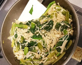 えのきとほうれん草のマヨ醤油炒め作り方3写真