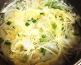 白だしで簡単！新玉ねぎでかき卵汁！作り方3写真