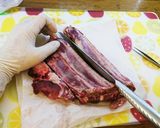 肉屋流スペアリブ食べやすく捌き方作り方5写真