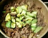 温泉卵をのせて☆ アボカド入り 牛丼♡作り方5写真