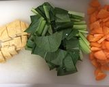 青海苔が決め手！小松菜とおあげの白味噌汁作り方2写真