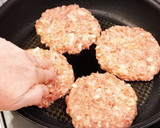 ふわふわパテのとろけるハンバーガー♡簡単作り方8写真