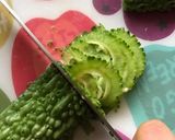 栄養満点☆ゴーヤとパプリカの炒め物作り方1写真