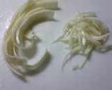 大根の皮でECOキンピラ作り方1写真