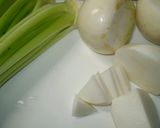 美味しい蕪で梅干和えと葉の昆布茶和え♪作り方2写真