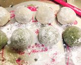 ヨモギで草だんごイチゴ大福作り方6写真