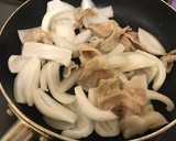 簡単★新たまねぎと豚バラのバター醤油炒め作り方1写真