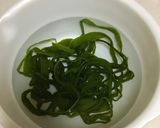 茎わかめの旬サラダ♪作り方1写真
