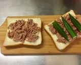 丸ごとオクラとコンビーフのホットサンド作り方3写真