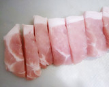 厚切り豚ロースの梅ﾀﾞﾚ絡め焼き✴作り方1写真
