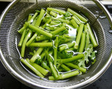 風邪対策！春菊のしっとり白和え作り方1写真