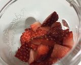 ノンオイルdeふわふわ〜いちごシフォン♡作り方1写真