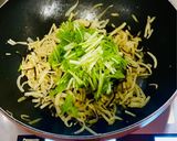 大根の皮の柚子胡椒炒め！作り方2写真