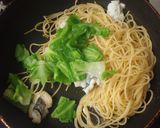 春キャベツとヒラメのパスタ作り方4写真
