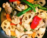 れんこんと鶏肉のオイスター煮作り方4写真