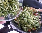 朝食！豆苗のウインナー卵ソテー作り方2写真