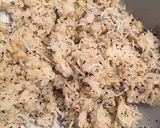 オリーブオイル香るゆかりしらすおにぎり作り方1写真