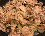 舞茸の入った、豚肉の生姜焼き☆彡.。作り方2写真
