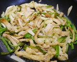 簡単！油揚げで肉無し青椒肉絲作り方2写真