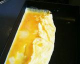 卵一個、卵焼き器を使って卵焼き☆お弁当に作り方4写真