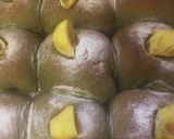 栗のせ　黒豆あんこ入りヨモギパン作り方11写真