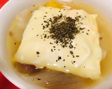 とろ〜りチーズとたっぷり新玉ねぎのスープ作り方9写真