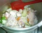 ♣簡単!鶏肉のトマト煮♣(手羽元)作り方4写真