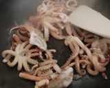 イカ焼きそばでもんじゃ焼きです＾＾作り方1写真