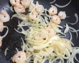 簡単♪むきエビと玉ねぎのケチャップ炒め♡作り方5写真